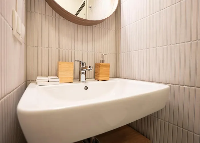2-rooms 10 Min Away From Center