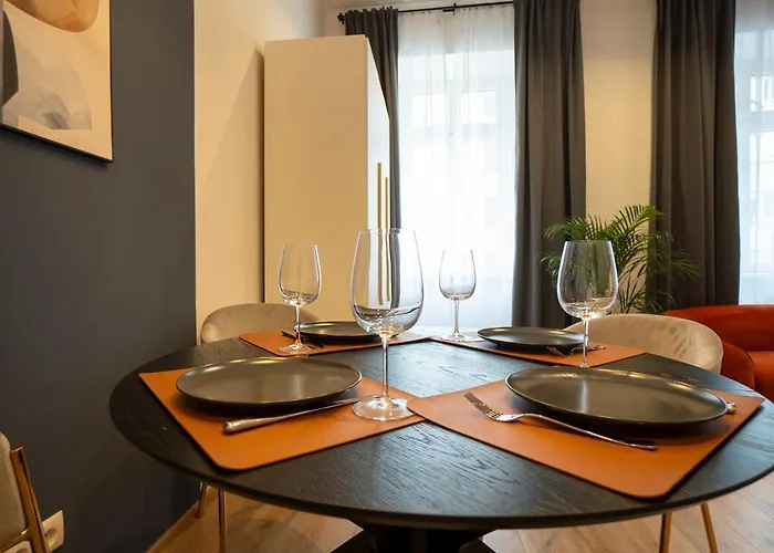 2-rooms 10 Min Away From Center Apartmán *
