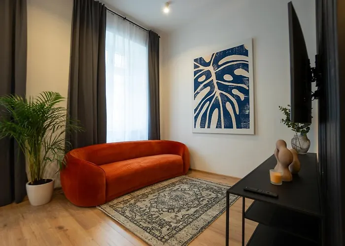 2-rooms 10 Min Away From Center